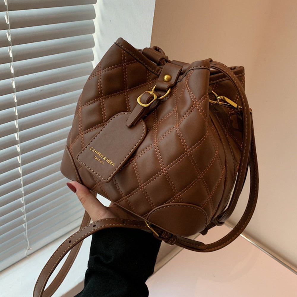 The Cahres&Heka Vatana Bag
