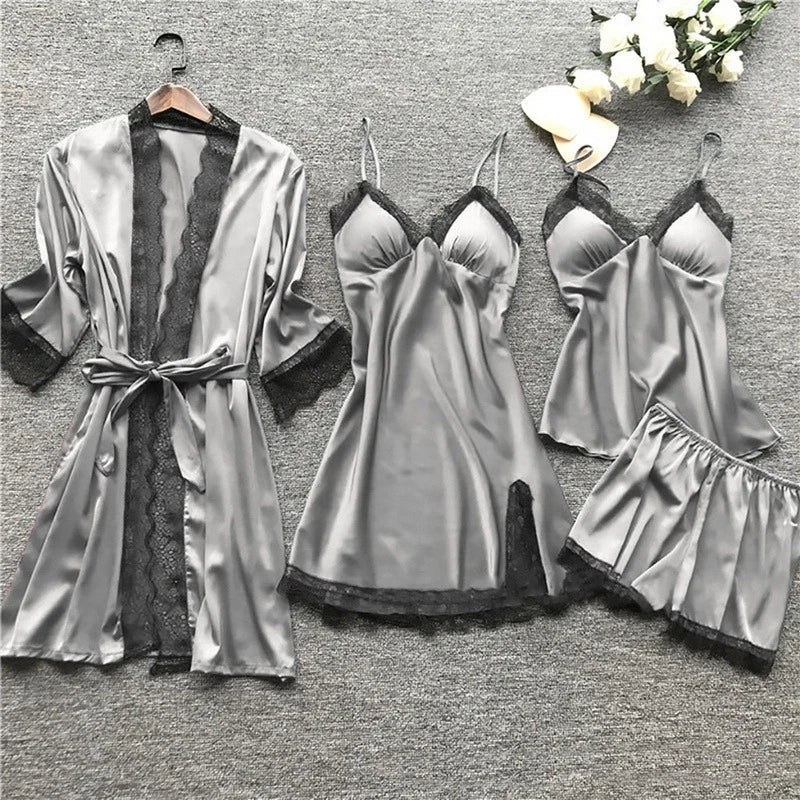 Queen's - Zijden Pyjama set
