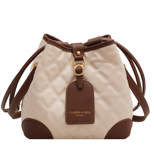 The Cahres&Heka Vatana Bag